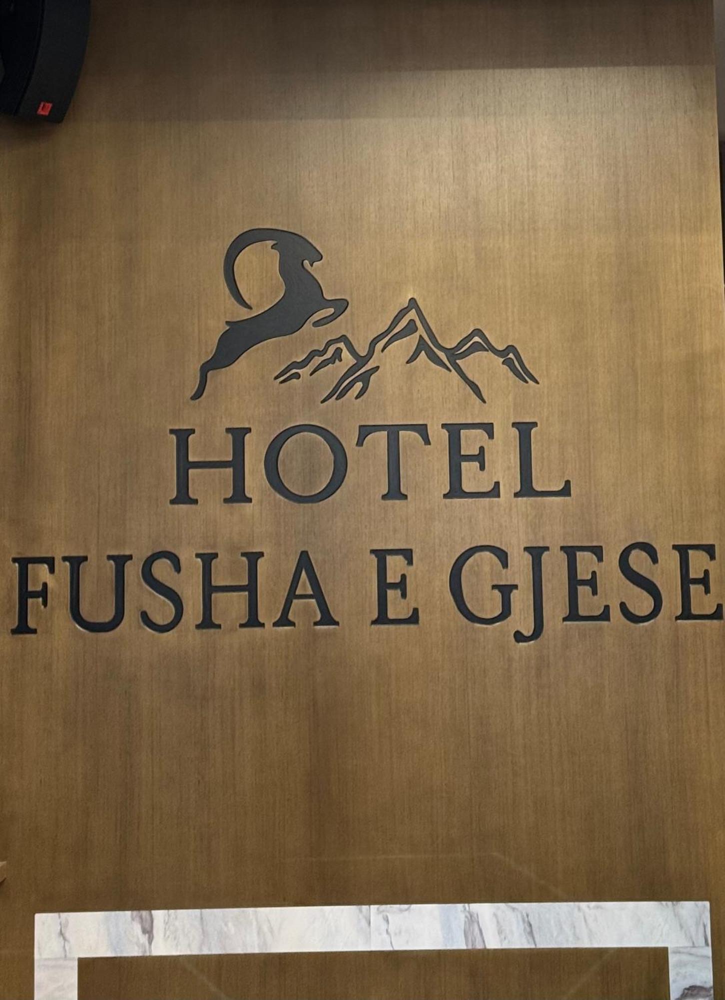 Hotel Fusha E Gjese Valbone Extérieur photo