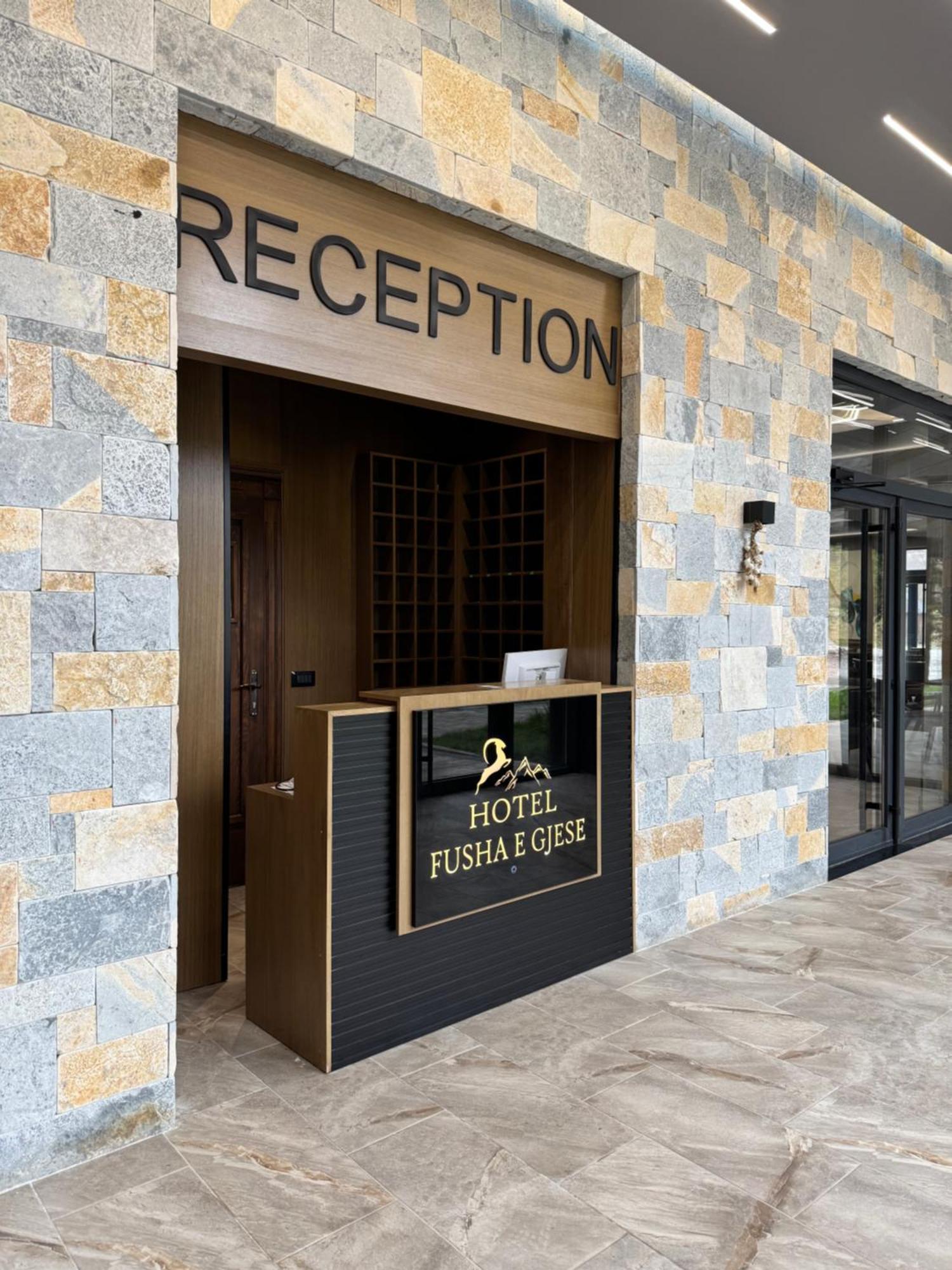 Hotel Fusha E Gjese Valbone Extérieur photo
