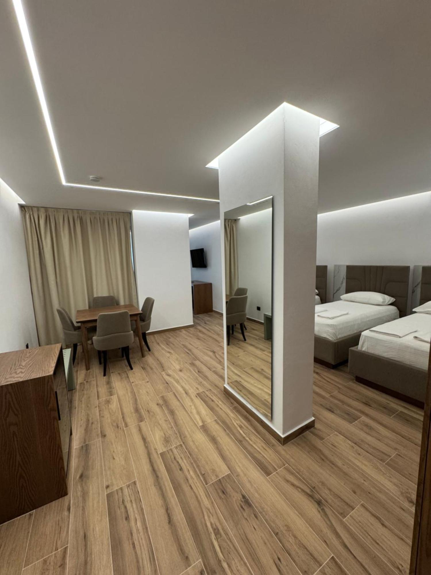 Hotel Fusha E Gjese Valbone Extérieur photo