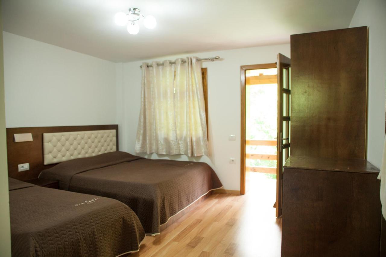 Hotel Fusha E Gjese Valbone Extérieur photo