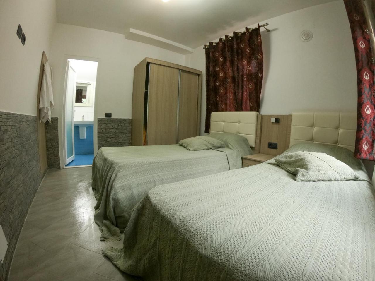 Hotel Fusha E Gjese Valbone Extérieur photo